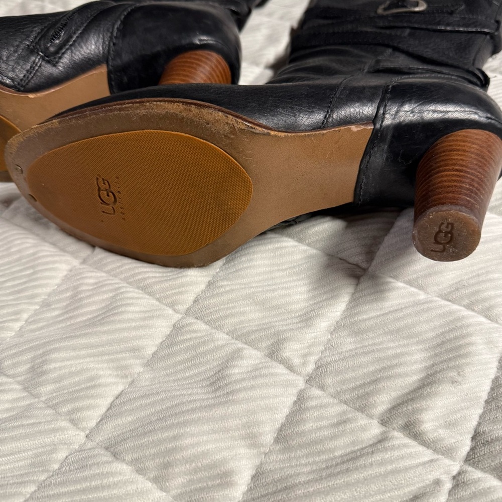 UGG 5454 Caroline Mid Calf Leather Heel Boot, Size 7.5 7 1/2 Black - Picture 4 of 16